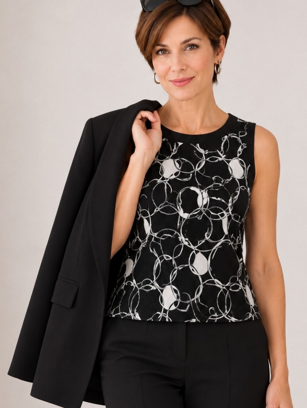 Tanjay| Black White Abstract Sequin Shine Sleeveless Top
